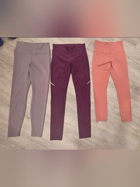 Bundle of 3 Women’s Leggings | Comfy Stretch | Everyday Basics Size S